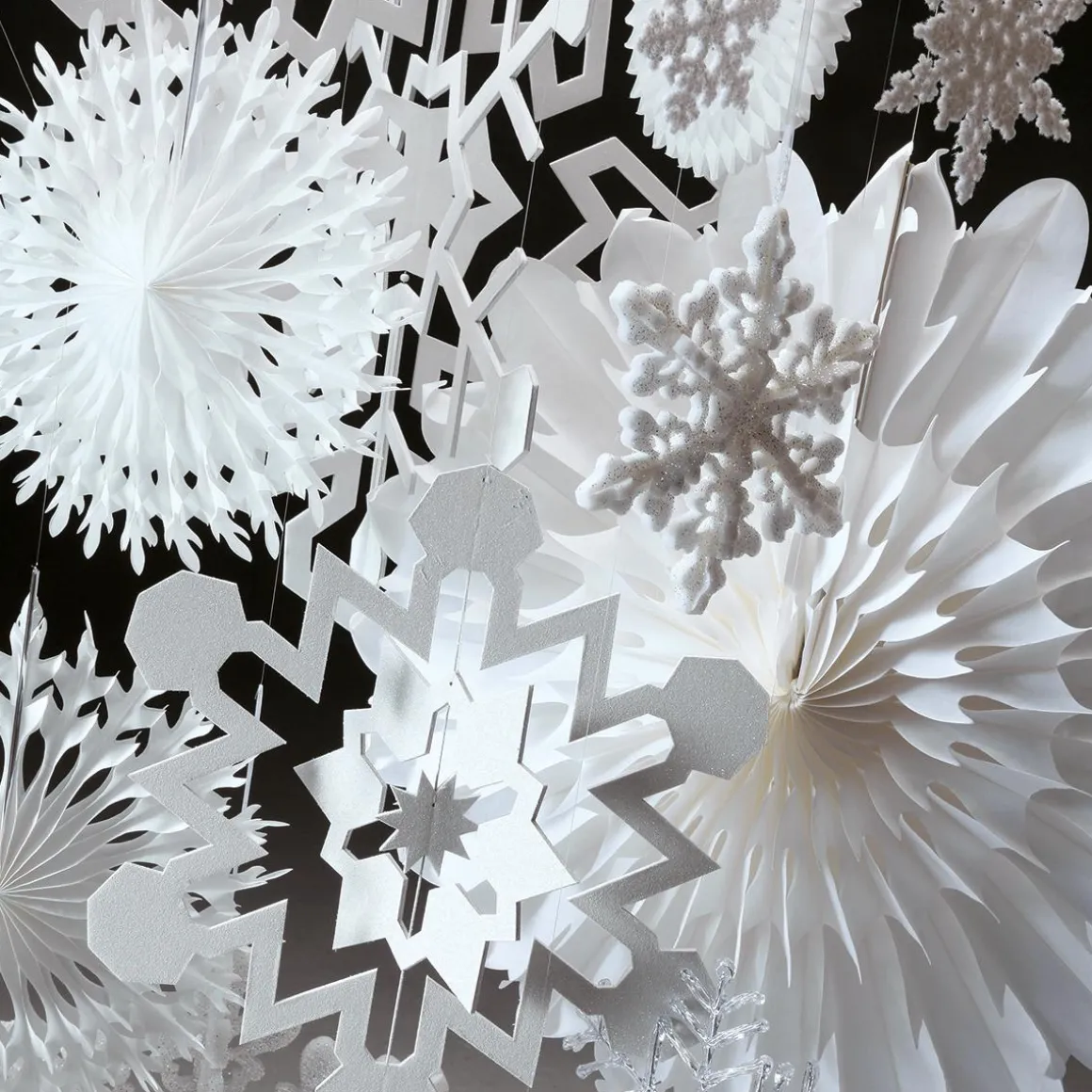 Abanico Decorativo 50cmØ Papel Blanco Copo De Nieve B1