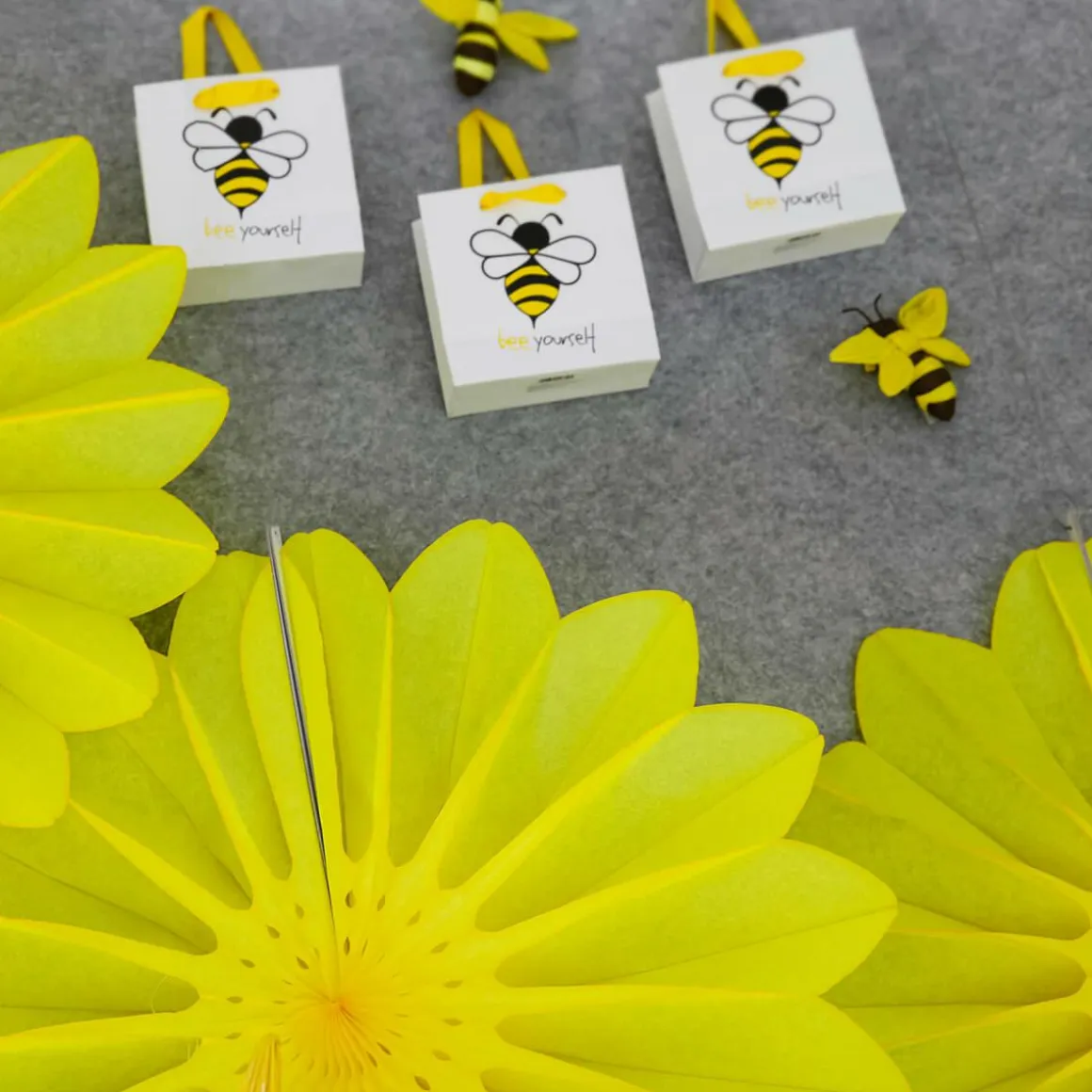 Abanicos Decorativos Amarillo Ø 67 Cm