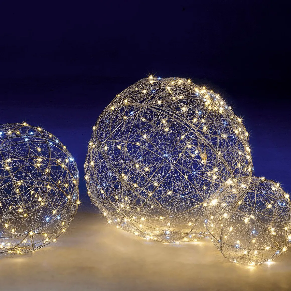 Bola Con Iluminación LED Caliente Intermitente, 45 Cm