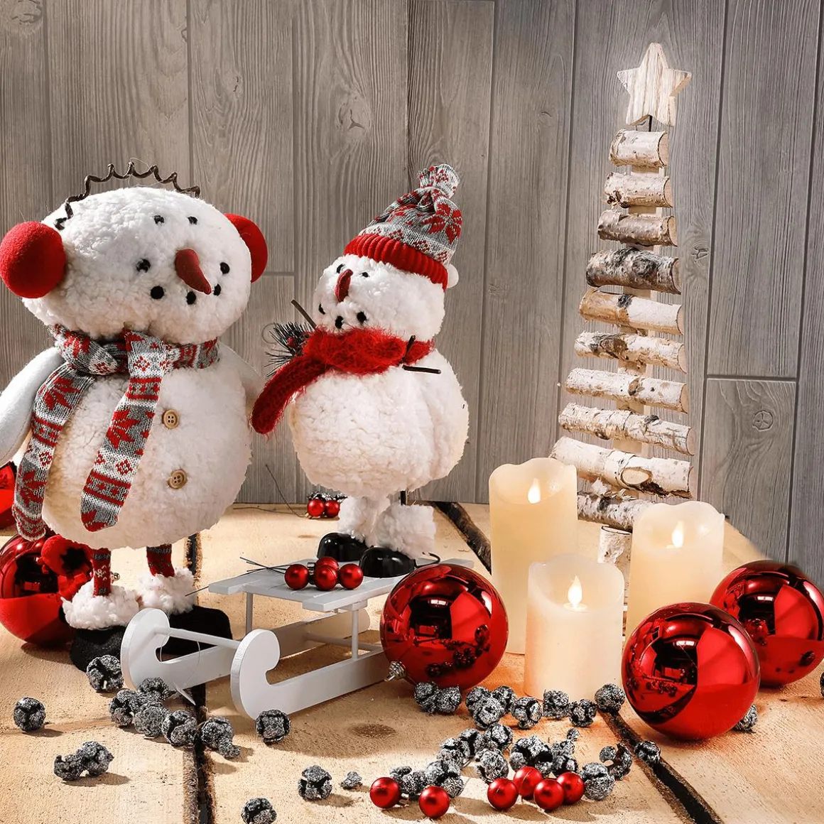 Bolas De Navidad Rojas Y Brillantes De Plástico Ignífugo 6 Cm Ø - 24 Piezas