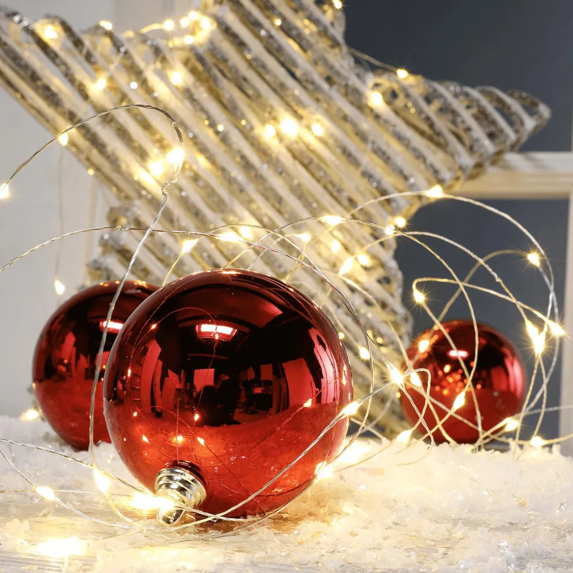 Bolas De Navidad Rojas Y Brillantes De Plástico Ignífugo 6 Cm Ø - 24 Piezas