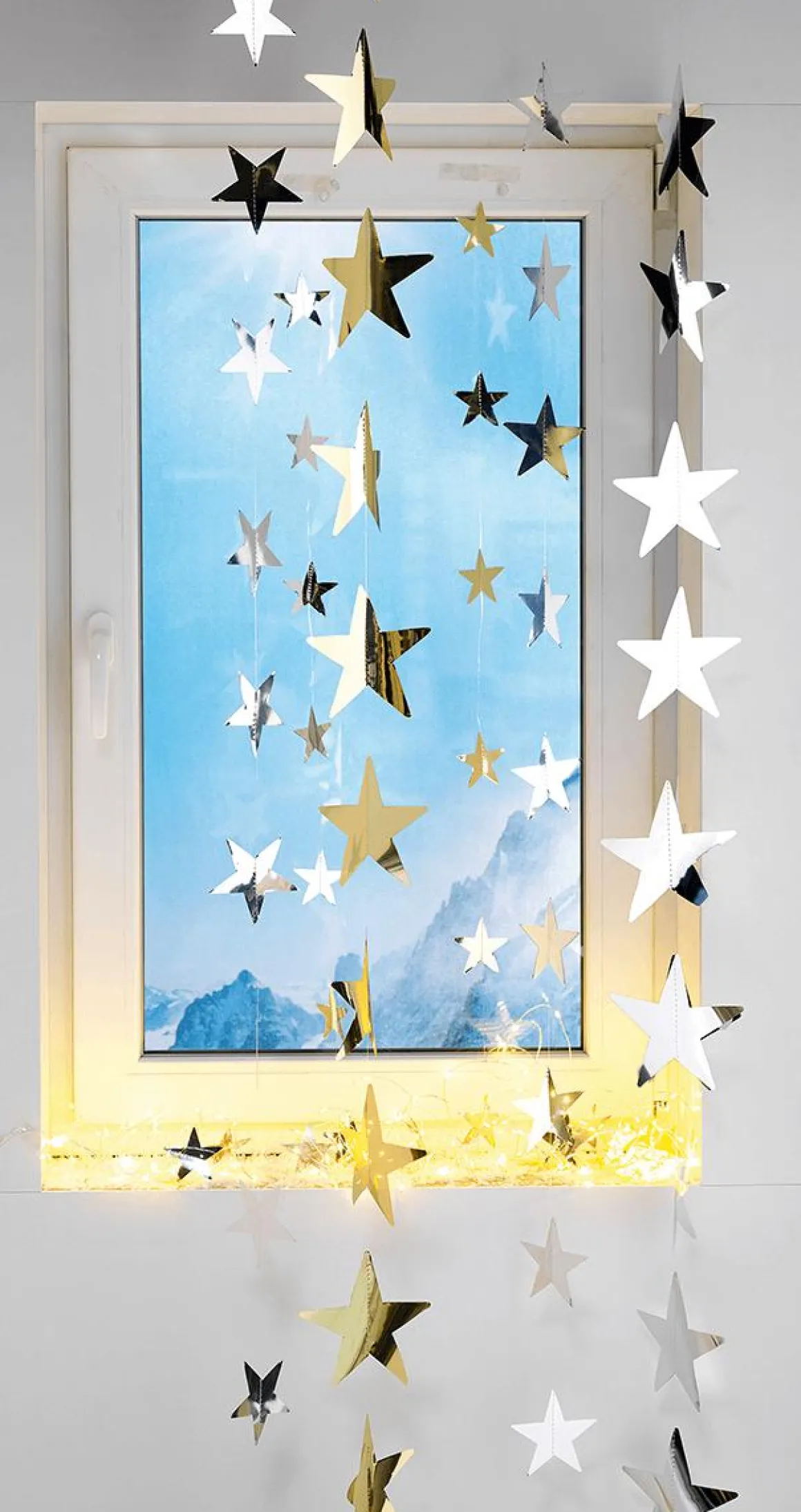 Cadena De Estrellas De Plástico Oro Ø 7 Cm, 200 Cm, 3 Piezas