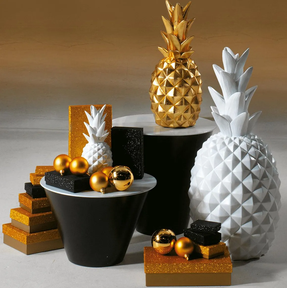 Cajas De Cartón De Regalo Color Dorado, 10 Pz.