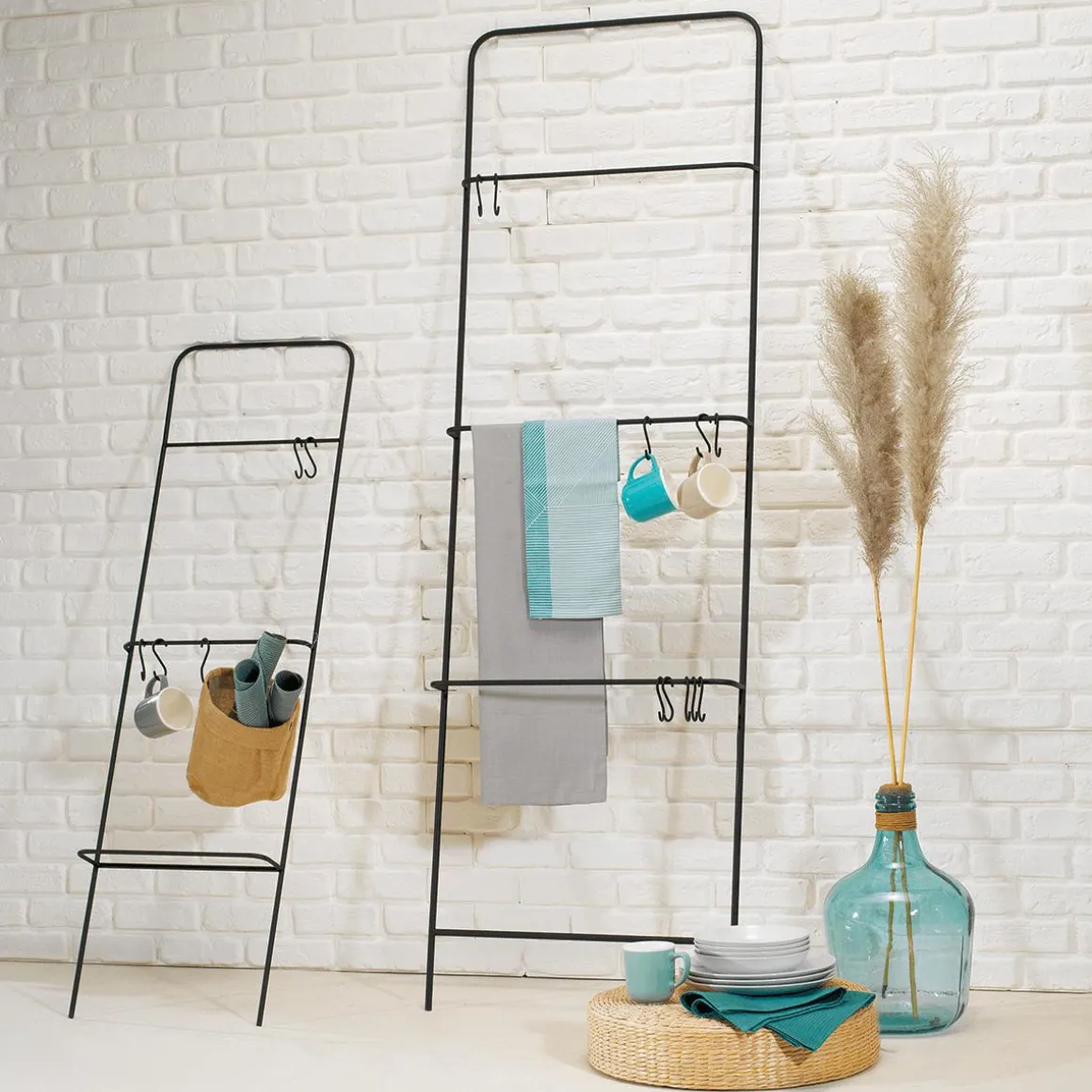 Escalera Decorativa Con Soporte Universal, Longitud 140 Cm