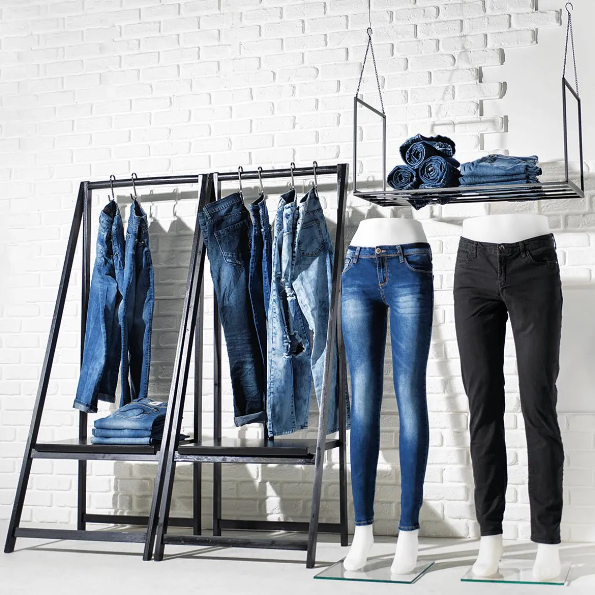Expositores De Pantalones Para Hombre Color Blanco Altura 120 Cm