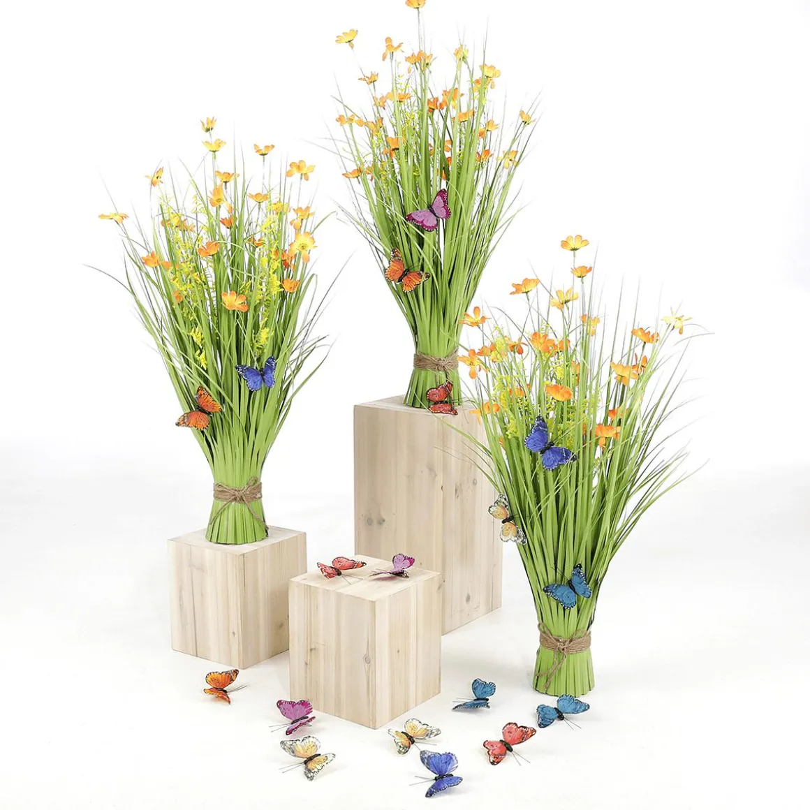 Haz De Gras Artificial Con Flores Naranjas De 67 Cm