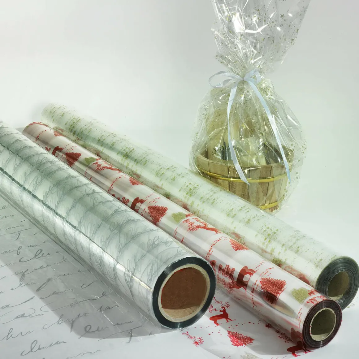 Lámina De Plástico Para Regalo Con Adornos Navideños 70 Cm, 100 M