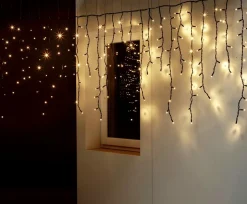 Luz Icicle Light LED Para Uso Profesional Sistema IP67, 228 LED, 300 X 100 Cm, Sin Cable