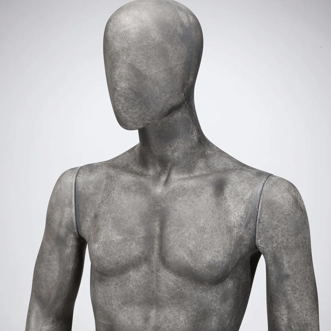 Maniquí Premium Hombre, Pierna Derecha Doblada