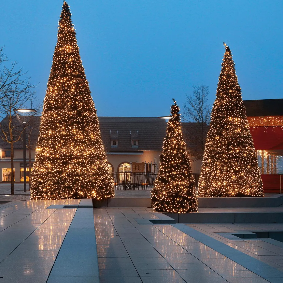 Árbol Gigante Sin Iluminación, Altura: 440 Cm